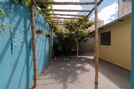 Casa à venda com 144m², 3 quartos e 2 vagas Casa à venda com 144m², 3 quartos e 2 vagasQuintal