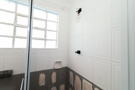 Casa à venda com 144m², 3 quartos e 2 vagas Casa à venda com 144m², 3 quartos e 2 vagasBanheiro