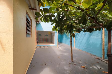 Casa à venda com 144m², 3 quartos e 2 vagas Casa à venda com 144m², 3 quartos e 2 vagasQuintal