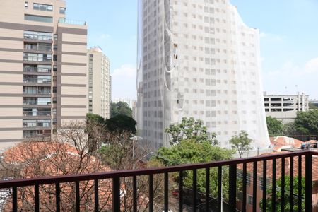 Apartamento à venda com 34m², 2 quartos e sem vagaVaranda