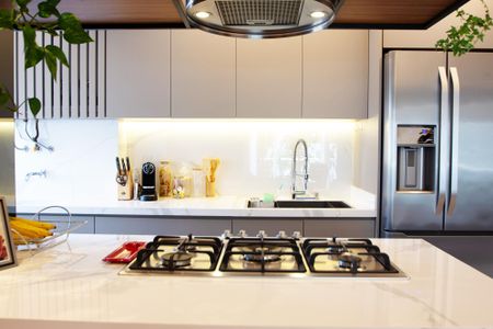 Apartamento à venda com 74m², 2 quartos e 2 vagas Apartamento à venda com 74m², 2 quartos e 2 vagasCozinha