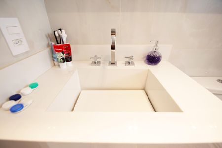 Apartamento à venda com 74m², 2 quartos e 2 vagas Apartamento à venda com 74m², 2 quartos e 2 vagasbanheiro quarto 2