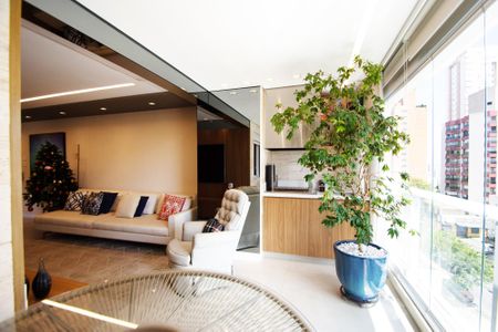 Apartamento à venda com 74m², 2 quartos e 2 vagas Apartamento à venda com 74m², 2 quartos e 2 vagassala de jantar