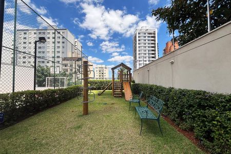 Apartamento à venda com 74m², 2 quartos e 2 vagas Apartamento à venda com 74m², 2 quartos e 2 vagasÁrea comum - Playground