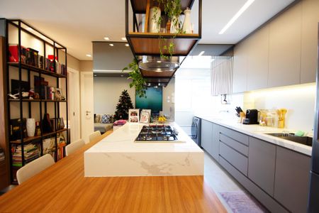 Apartamento à venda com 74m², 2 quartos e 2 vagas Apartamento à venda com 74m², 2 quartos e 2 vagasCozinha