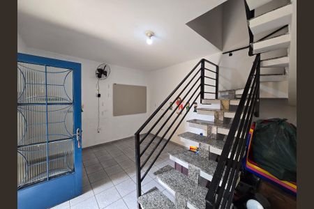 Sala  de casa para alugar com 2 quartos, 80m² em Parque Continental, Guarulhos