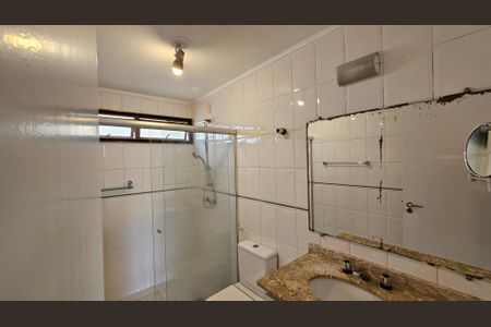 Apartamento para alugar com 112m², 3 quartos e 2 vagas Apartamento para alugar com 112m², 3 quartos e 2 vagasBanheiro da Suíte
