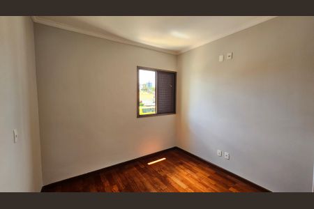 Apartamento para alugar com 112m², 3 quartos e 2 vagas Apartamento para alugar com 112m², 3 quartos e 2 vagasQuarto 3