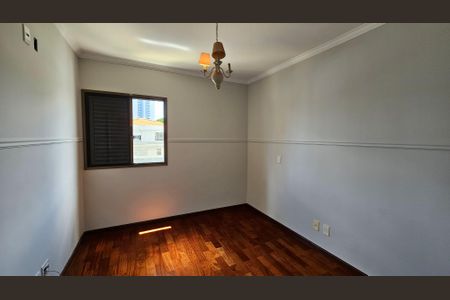 Apartamento para alugar com 112m², 3 quartos e 2 vagas Apartamento para alugar com 112m², 3 quartos e 2 vagasQuarto 2