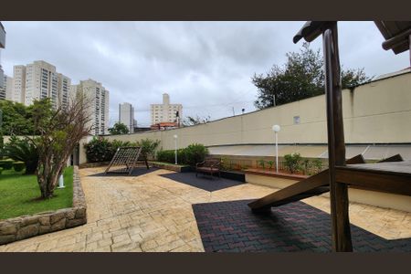 Apartamento para alugar com 112m², 3 quartos e 2 vagas Apartamento para alugar com 112m², 3 quartos e 2 vagasÁrea comum - Playground