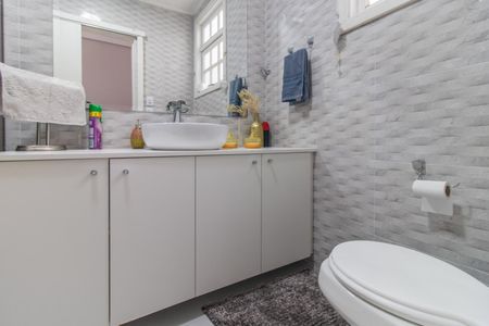 Apartamento à venda com 110m², 3 quartos e 2 vagasBanheiro Social