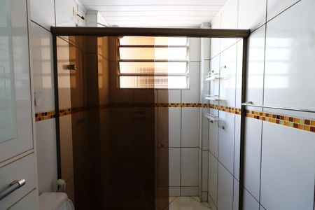 Apartamento para alugar com 72m², 2 quartos e sem vagaBanheiro