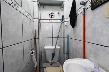 Apartamento para alugar com 72m², 2 quartos e sem vagaBanheiro de serviço