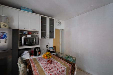 Casa para alugar com 135m², 2 quartos e 1 vaga Casa para alugar com 135m², 2 quartos e 1 vagaCozinha