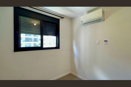 Studio à venda com 27m², 1 quarto e sem vaga Studio à venda com 27m², 1 quarto e sem vagaSuite