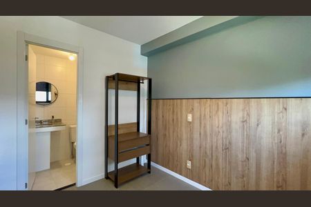 Studio à venda com 27m², 1 quarto e sem vaga Studio à venda com 27m², 1 quarto e sem vagaSuite