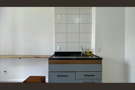 Studio à venda com 27m², 1 quarto e sem vaga Studio à venda com 27m², 1 quarto e sem vagaCozinha