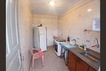 Casa à venda com 100m², 2 quartos e 2 vagas