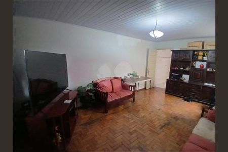 Casa à venda com 100m², 2 quartos e 2 vagas