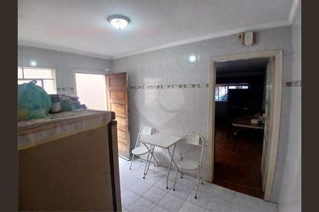Casa à venda com 100m², 2 quartos e 2 vagas