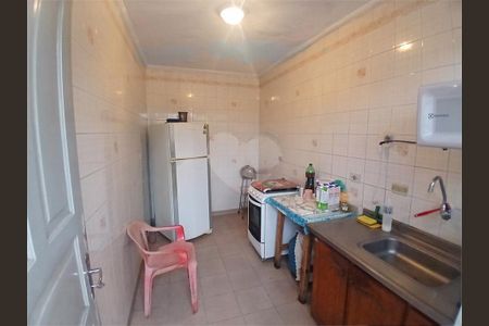 Casa à venda com 100m², 2 quartos e 2 vagas