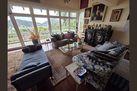 Casa à venda com 5 quartos, 350m² em Botafogo, Rio de Janeiro
