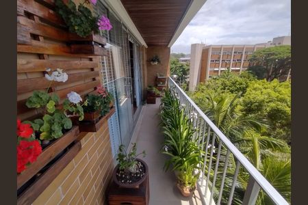 Apartamento à venda com 140m², 4 quartos e 1 vaga