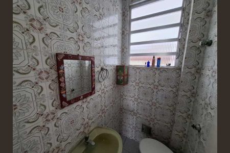 Casa à venda com 205m², 3 quartos e 2 vagas