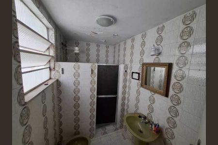 Casa à venda com 205m², 3 quartos e 2 vagas