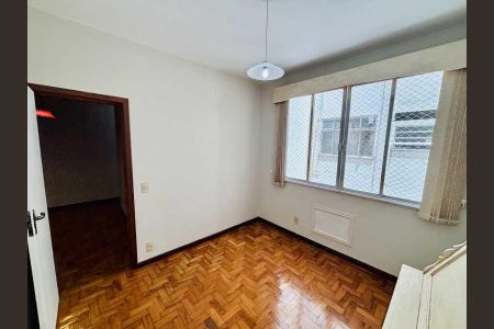 Apartamento à venda com 2 quartos, 70m² em Grajaú, Rio de Janeiro