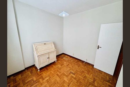 Apartamento à venda com 2 quartos, 70m² em Grajaú, Rio de Janeiro