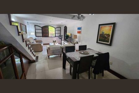 Casa à venda com 3 quartos, 204m² em Portuguesa, Rio de Janeiro