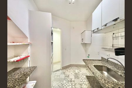 Apartamento à venda com 80m², 2 quartos e sem vaga