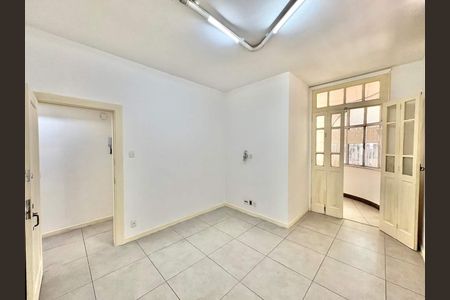 Apartamento à venda com 2 quartos, 80m² em Copacabana, Rio de Janeiro