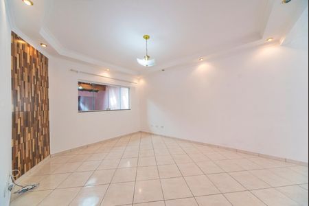 Casa para alugar com 190m², 3 quartos e 4 vagasSala