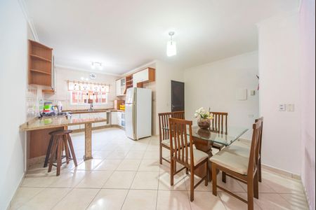 Casa para alugar com 190m², 3 quartos e 4 vagasCopa e Cozinha