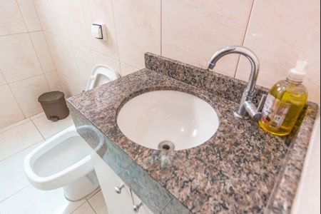 Casa para alugar com 190m², 3 quartos e 4 vagasBanheiro 