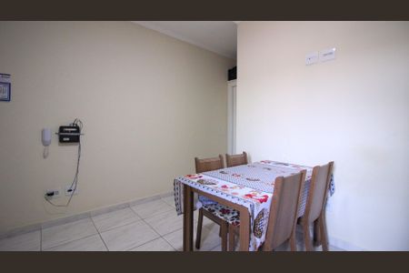 Sala/Cozinha de apartamento à venda com 1 quarto, 27m² em Jardim Mimar, São Paulo