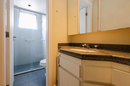 Apartamento à venda com 125m², 3 quartos e 2 vagasBanheiro