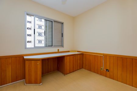 Apartamento à venda com 125m², 3 quartos e 2 vagasQuarto 2