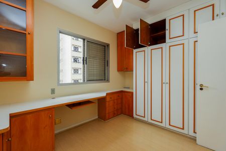 Apartamento à venda com 125m², 3 quartos e 2 vagasQuarto 1