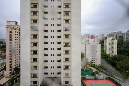 Apartamento à venda com 125m², 3 quartos e 2 vagasVista da Suíte