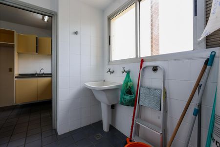 Apartamento à venda com 125m², 3 quartos e 2 vagasÁrea de Serviço