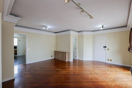 Sala de apartamento para alugar com 3 quartos, 125m² em Vila Suzana, São Paulo
