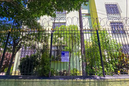 Apartamento à venda com 50m², 2 quartos e 1 vagaFachada com placa