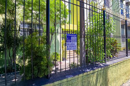 Apartamento à venda com 50m², 2 quartos e 1 vagaFachada com placa