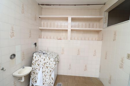 Casa para alugar com 310m², 3 quartos e sem vagaÁrea de Serviço