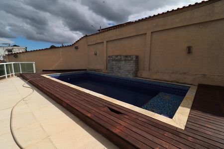 Casa para alugar com 310m², 3 quartos e sem vagaÁrea externa