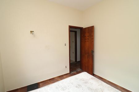 Quarto 2 de casa para alugar com 3 quartos, 310m² em Jardim Carioca, Rio de Janeiro
