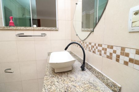 Casa para alugar com 310m², 3 quartos e sem vagaBanheiro Social